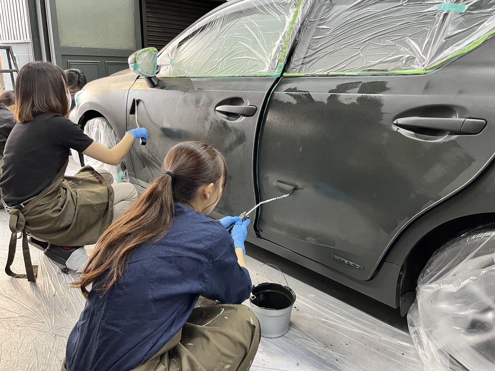 中古車の色は2万円で簡単に変えられる！妥協せず費用も抑えられる方法「DIY全塗装」について解説◎: タカラ塗料 STAFF BLOG